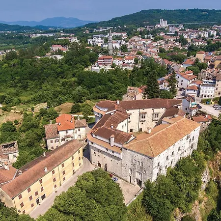 Holiday Home Katun Lindarski IV Vikendica