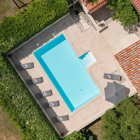 Holiday Home Katun Lindarski IV Vikendica *