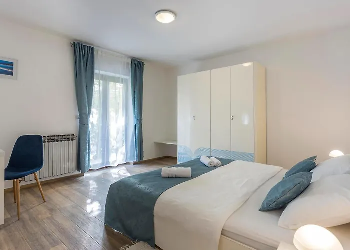 Holiday Home Katun Lindarski IV Vikendica *