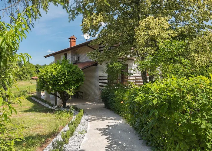 Holiday Home Katun Lindarski IV Vikendica Katun Lindarski