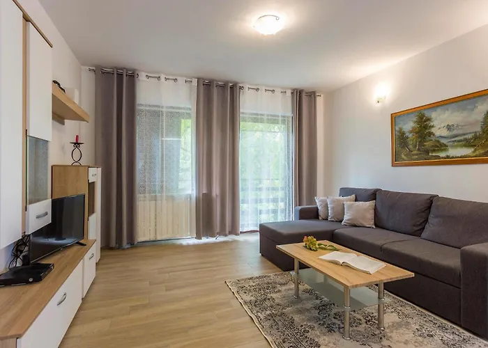 Holiday Home Katun Lindarski IV Vikendica